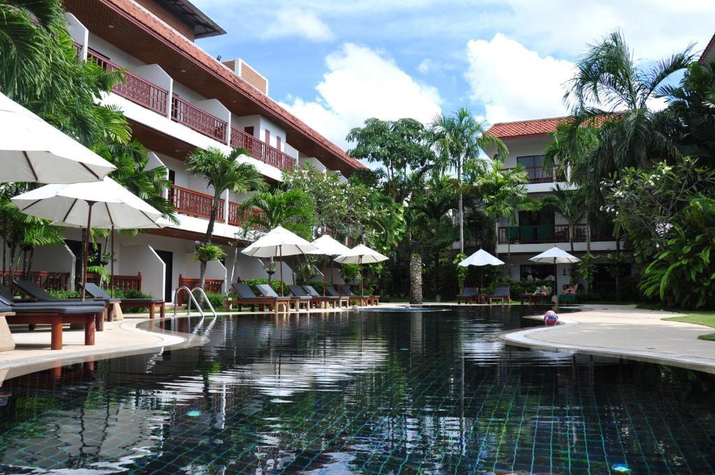 Salathai Resort Patong Экстерьер фото